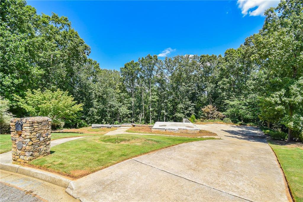 4639 Swimming Canoe Tr., Gainesville, GA 30506