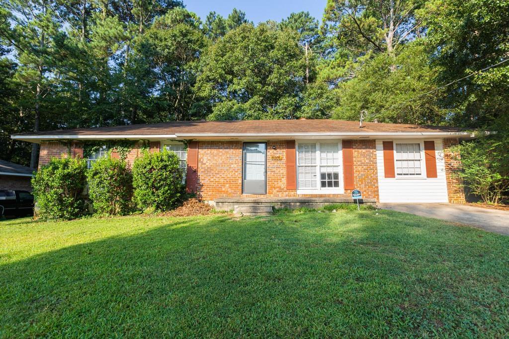 8201 Eton Ct., Jonesboro, GA 30238