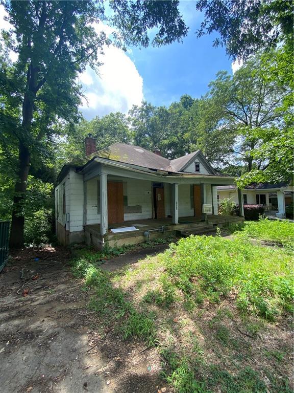 1058 White Oak Ave., Atlanta, GA 30310