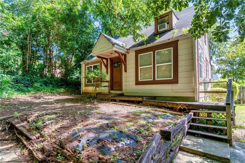 1100 Holly St., Atlanta, GA 30318