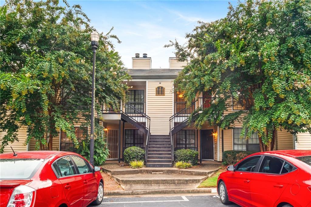 532 Windchase Ln., Stone Mountain, GA 30083