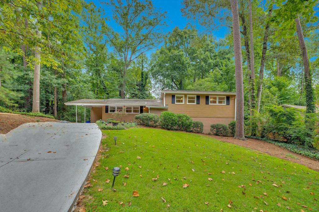 2331 Tanglewood Cir., Atlanta, GA 30345