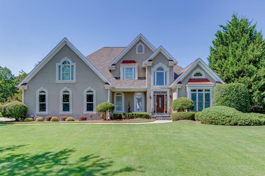 6610 Club View Ct., Flowery Branch, GA 30542