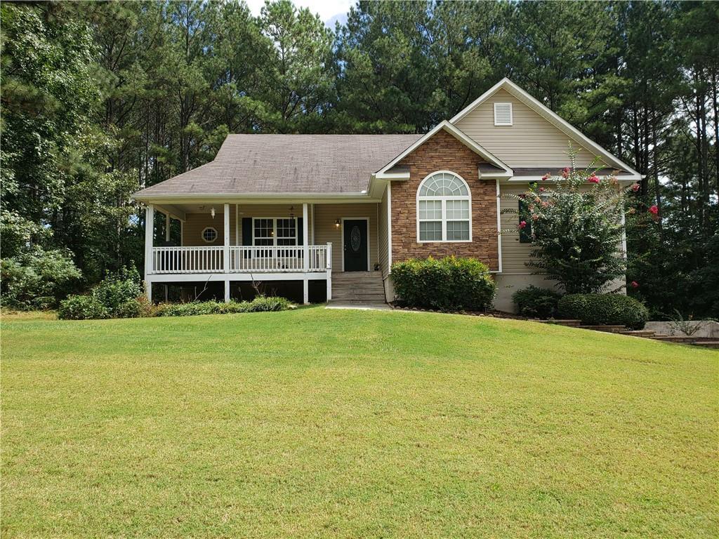 18 Woodvine Ct., White, GA 30184
