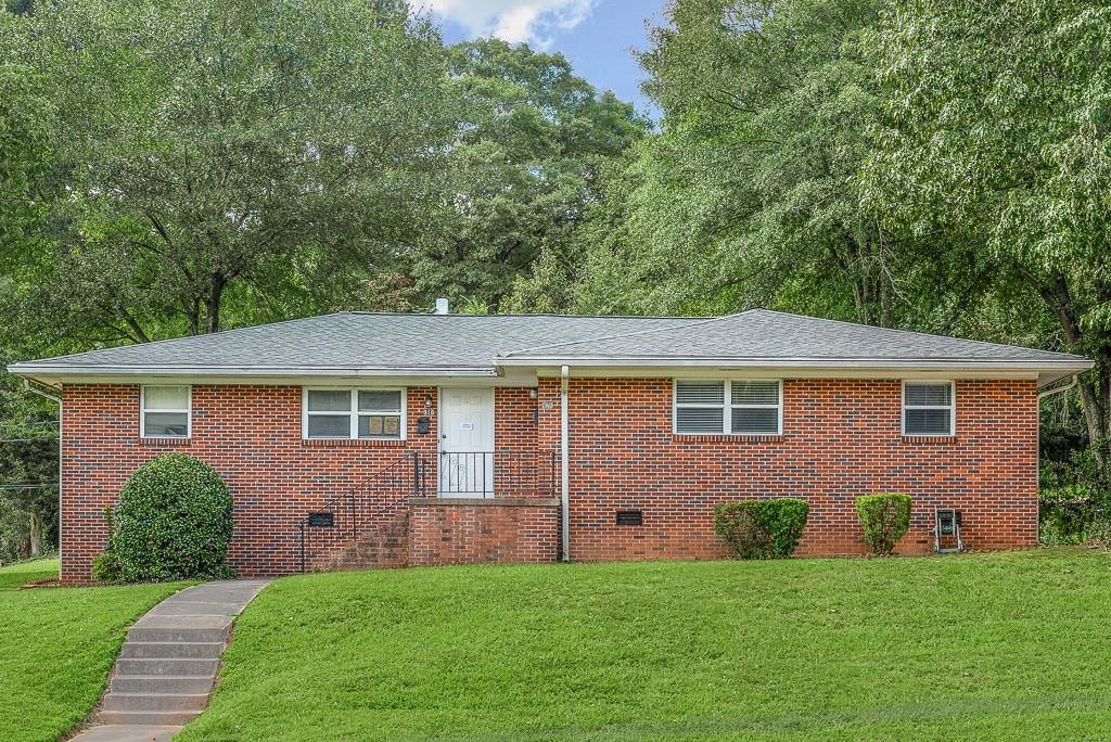 918 Jefferson Ave Ave., East Point, GA 30344