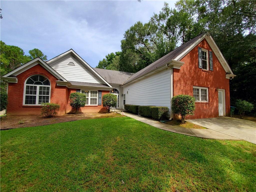 1980 Elmwood Cir., Snellville, GA 30078