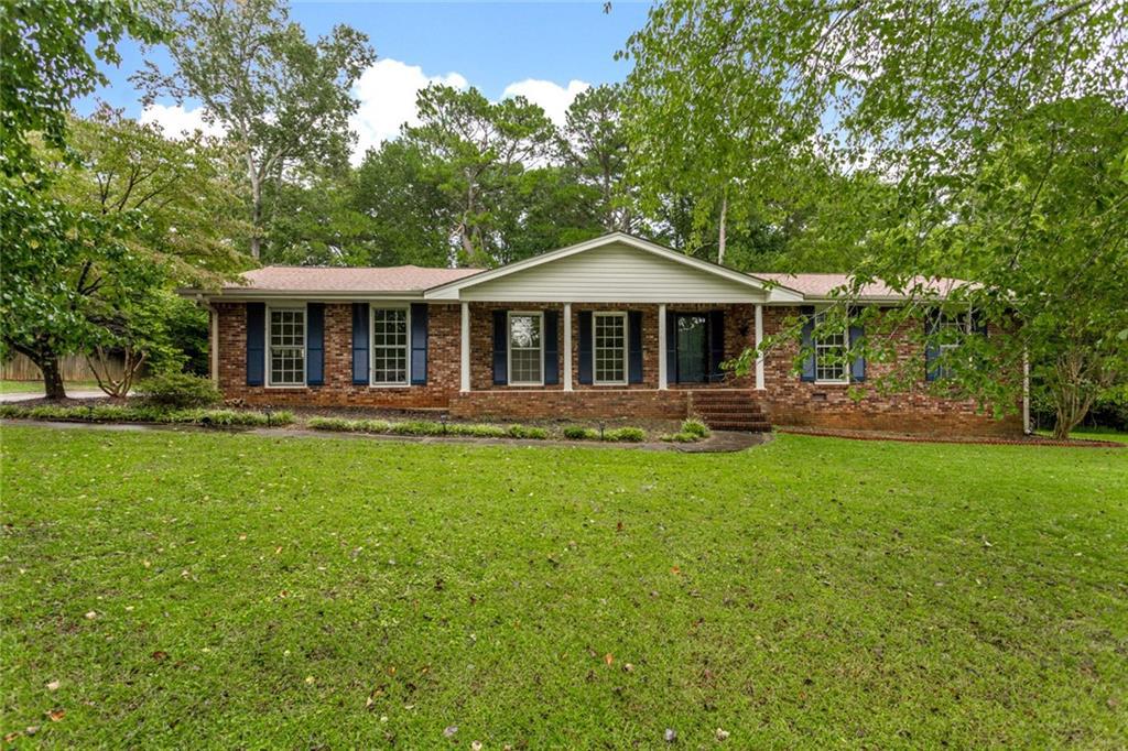721 Oakdale Rd., Canton, GA 30114