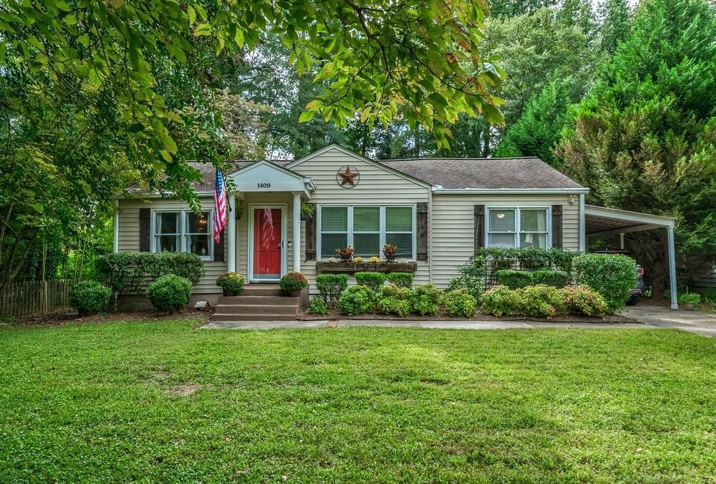 1409 Arnold Ave., Atlanta, GA 30324