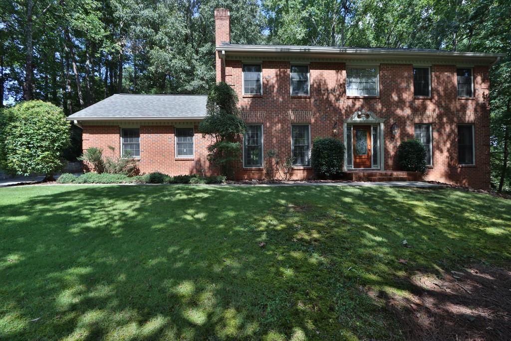 4974 Antebellum Dr., Stone Mountain, GA 30087