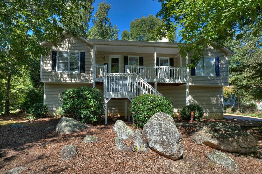 64 Broadlands Dr., White, GA 30184