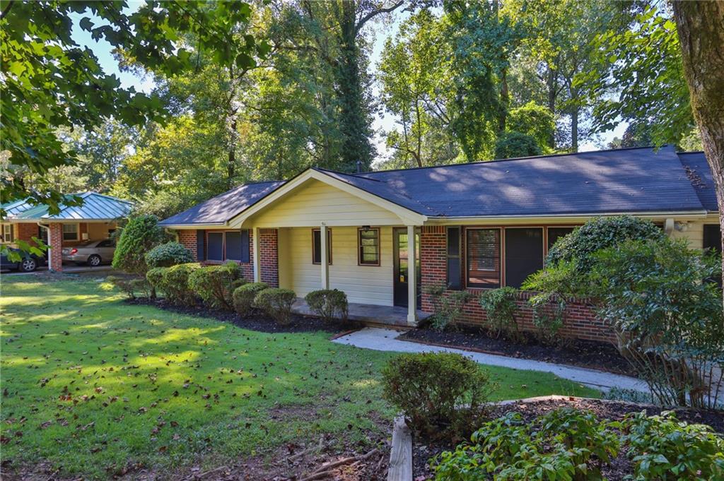 2600 Woodacres Rd., Atlanta, GA 30345