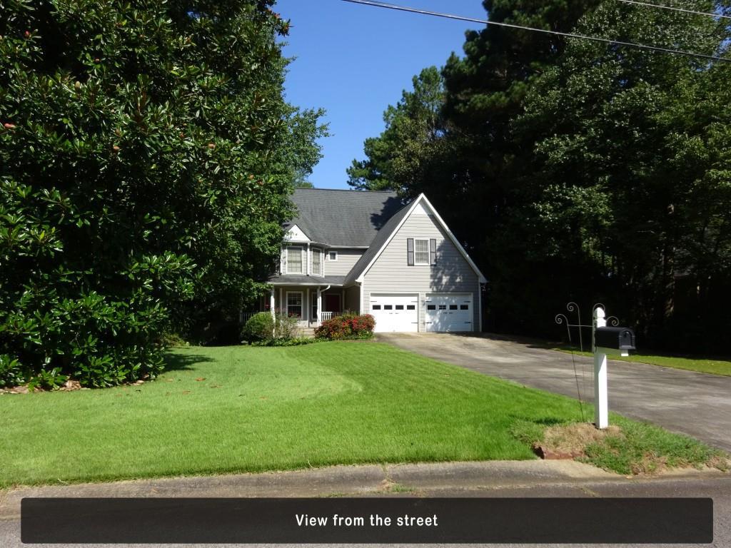 395 Lake Swan Ct., Hiram, GA 30141