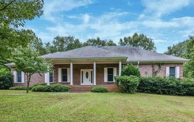 851 Cochran Rd., Covington, GA 30014