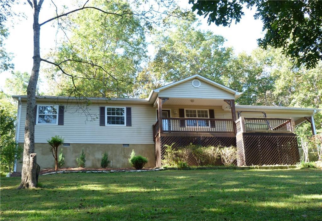 450 River Trace Dr., Dahlonega, GA 30533