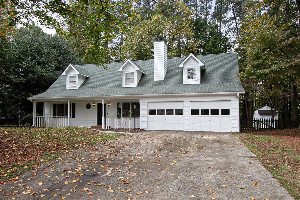 166 Stanbrough Dr., Dallas, GA 30157