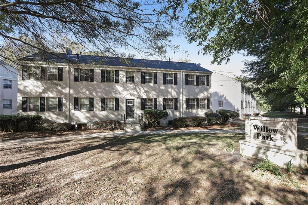 417 Willow Ln. #4, Decatur, GA 30030