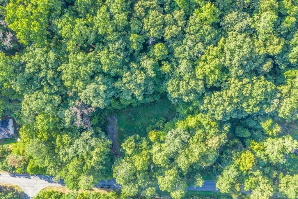 6668 Skyview Dr., Acworth, GA 30101