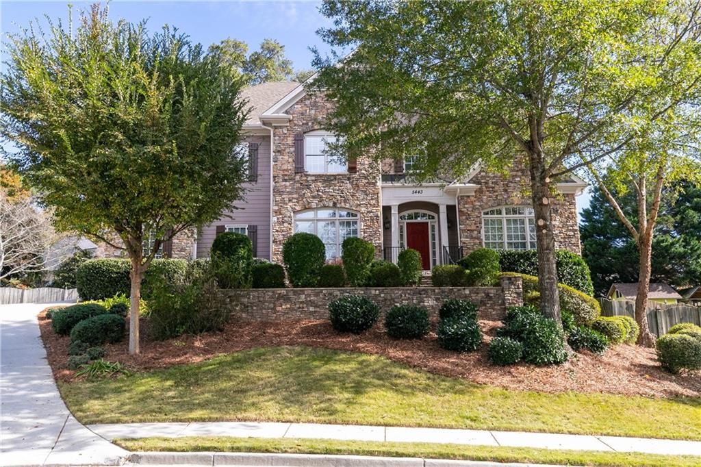 5443 Dunwoody Glen Ct., Atlanta, GA 30360
