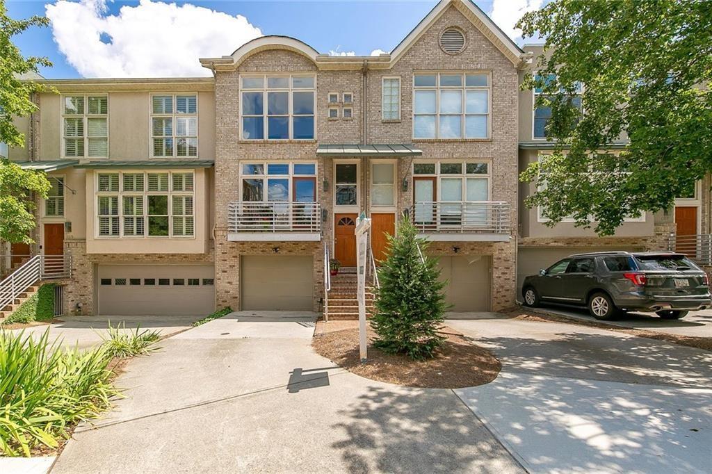 1271 Peachtree View, Brookhaven, GA 30319
