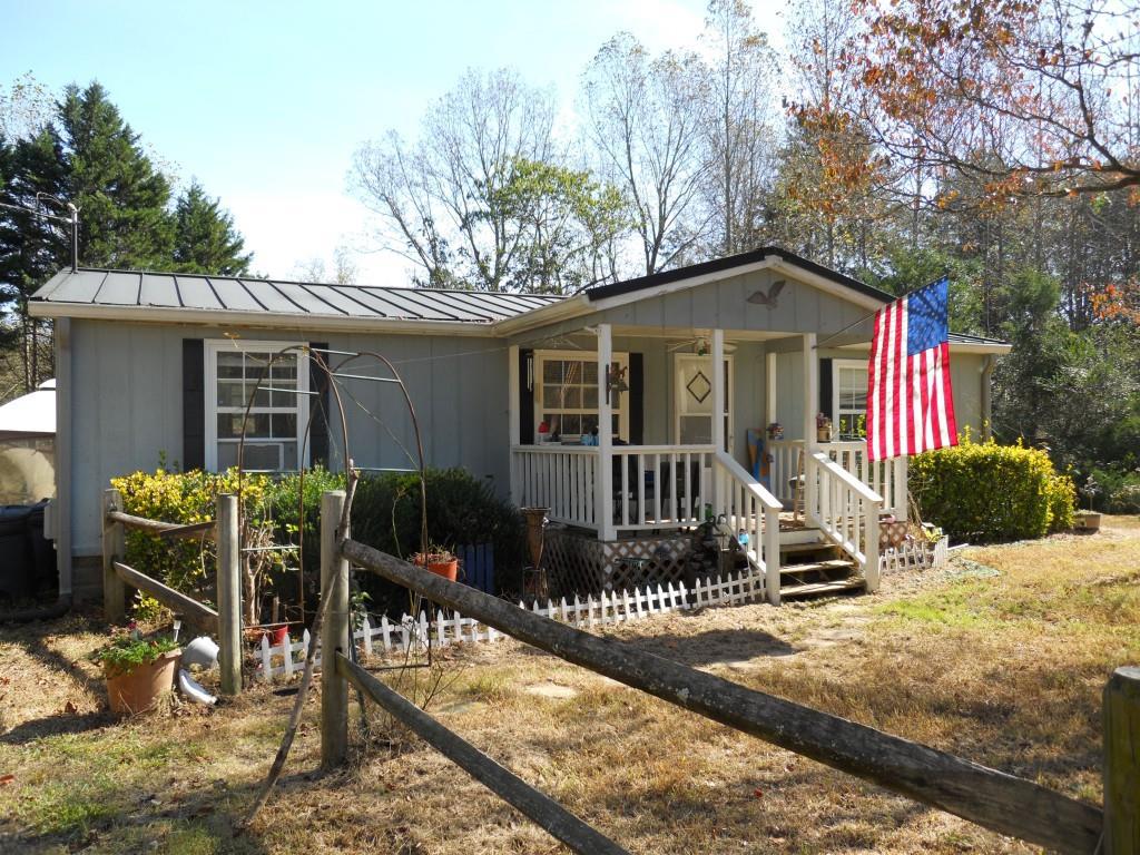 185 Panhandle Cir., Maysville, GA 30558