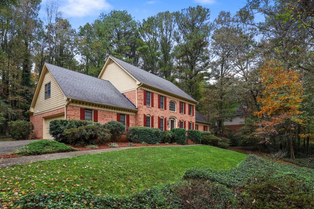 6077 Millstone Run, Stone Mountain, GA 30087