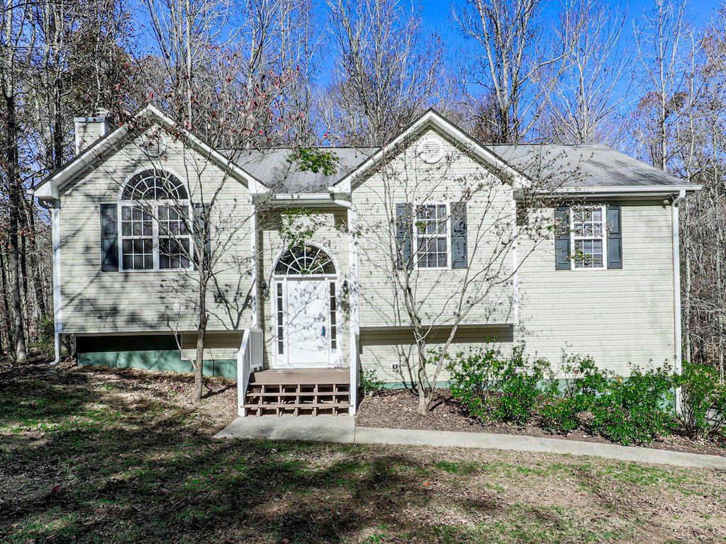 1140 Twin Mountain Lake Cir., Talking Rock, GA 30175