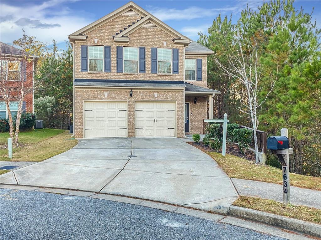 7634 Absinth Dr., Atlanta, GA 30349