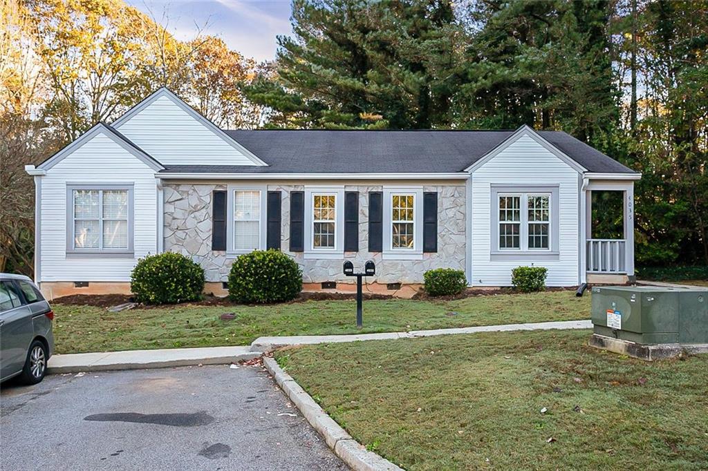 4035 Bayside Cir., Atlanta, GA 30340