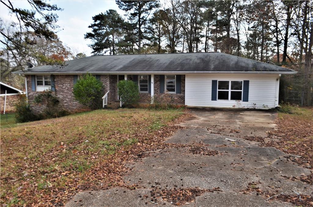 6362 Valhalla Dr., Douglasville, GA 30135