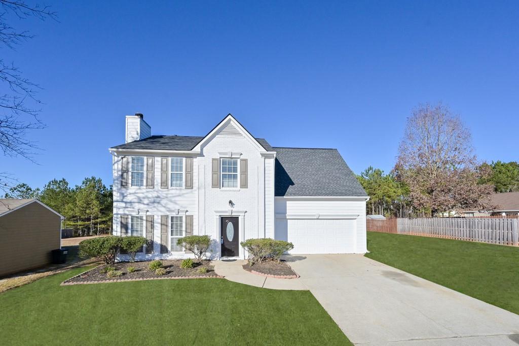 878 Springchase Dr., Austell, GA 30168
