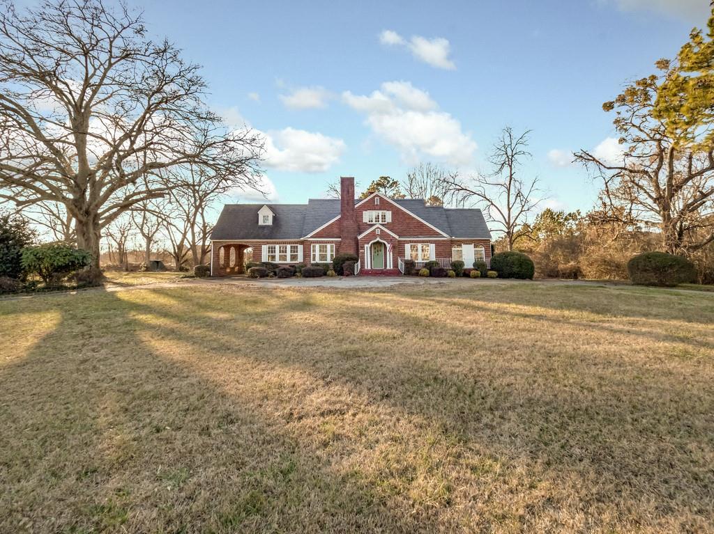 416 Dahlonega St., Cumming, GA 30040