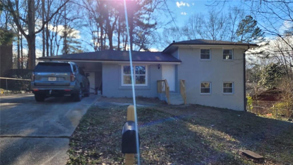 1252 Stoneham Ct., Atlanta, GA 30349