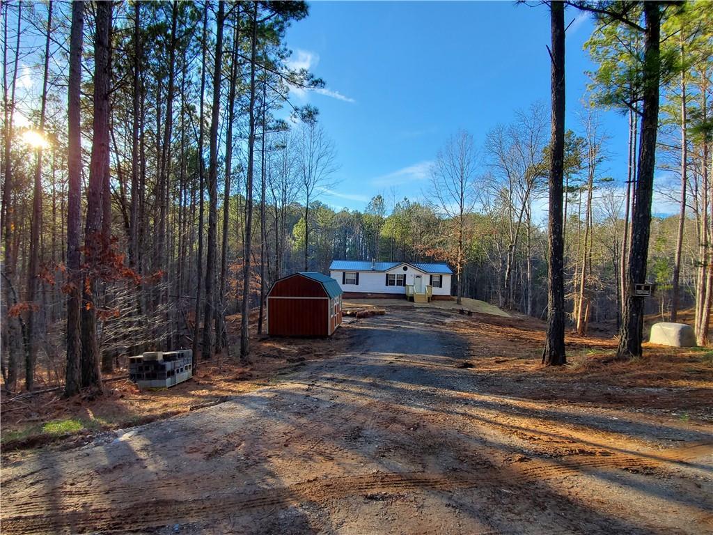 189 Whitestone Dr., Talking Rock, GA 30175