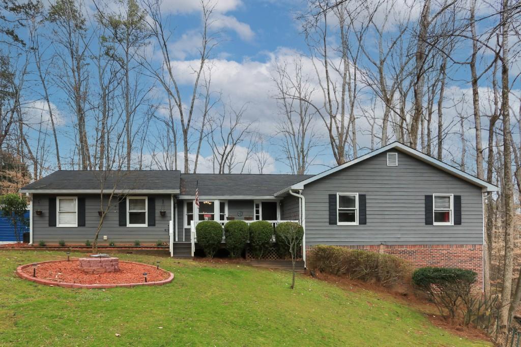 3140 Sharon Cir., Cumming, GA 30041