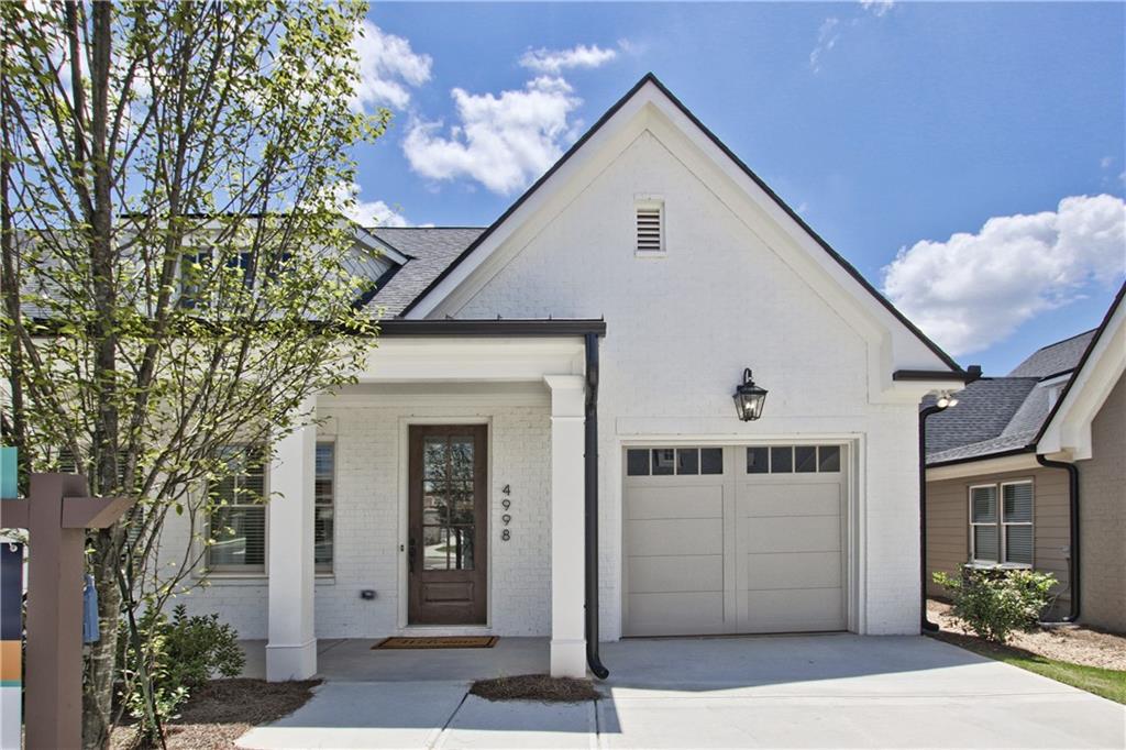4818 Noble Village Way #17, Lilburn, GA 30047