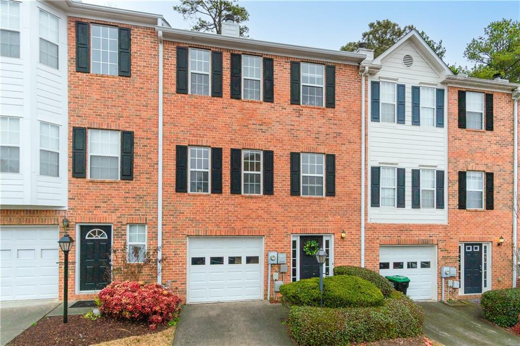 2152 Millgate Ln., Buford, GA 30519
