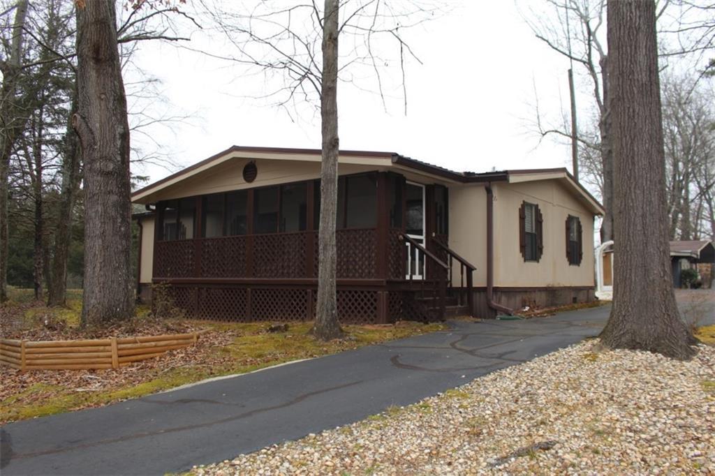 16 Nathaniel Dr., Jefferson, GA 30549