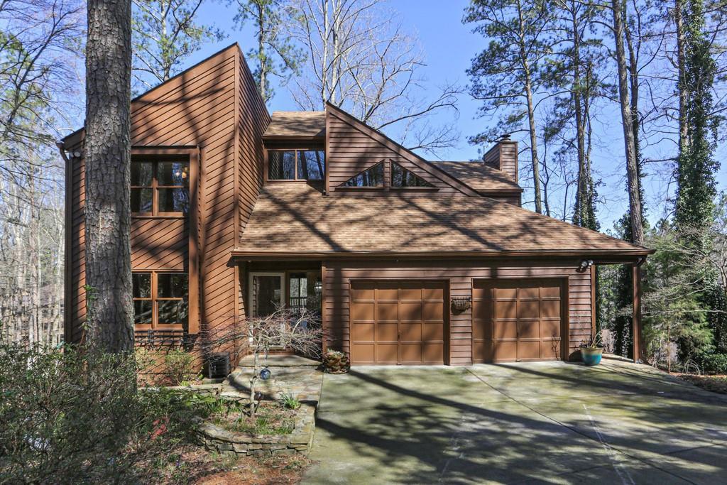 4221 Shire Ct., Roswell, GA 30075