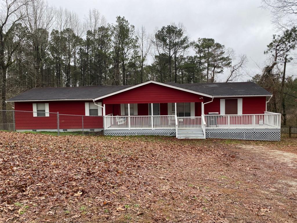 7597 Rockbridge Rd., Lithonia, GA 30058