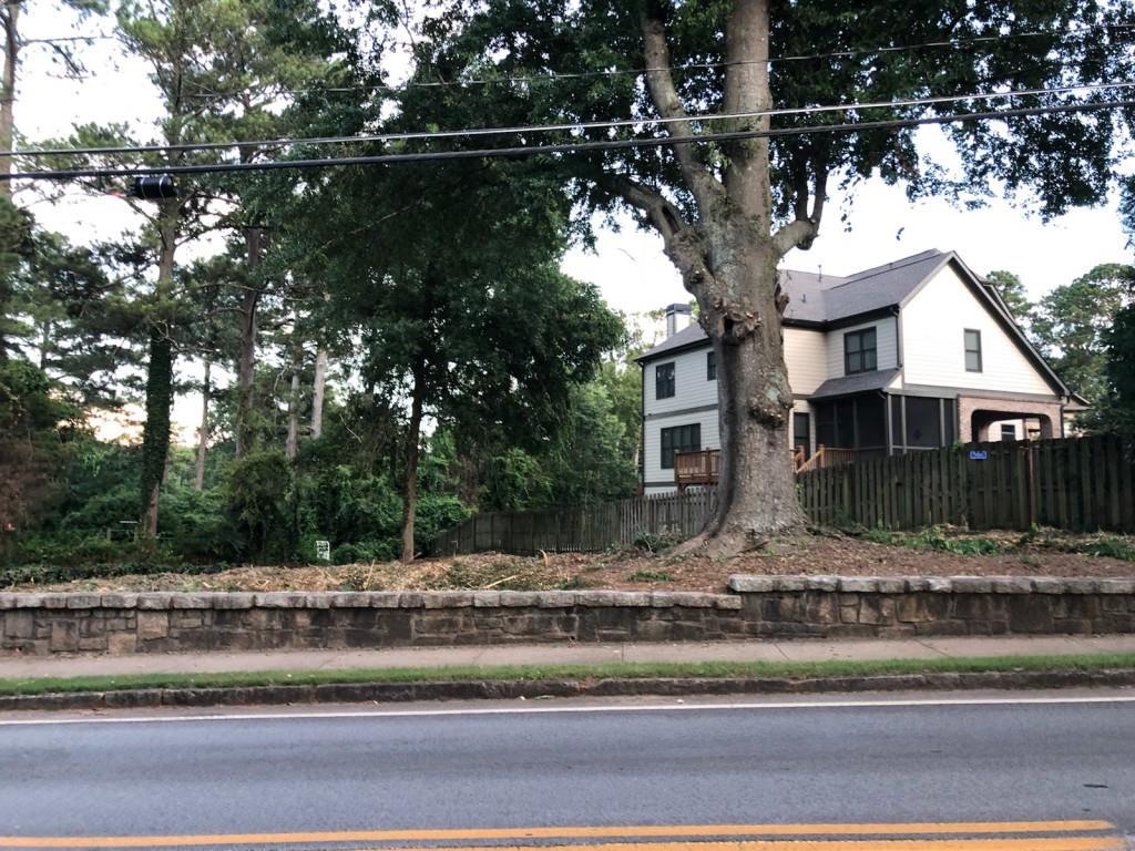 3367 Rockbridge Rd., Avondale Estates, GA 30002
