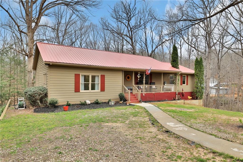 47 Bear Tr., Ball Ground, GA 30107