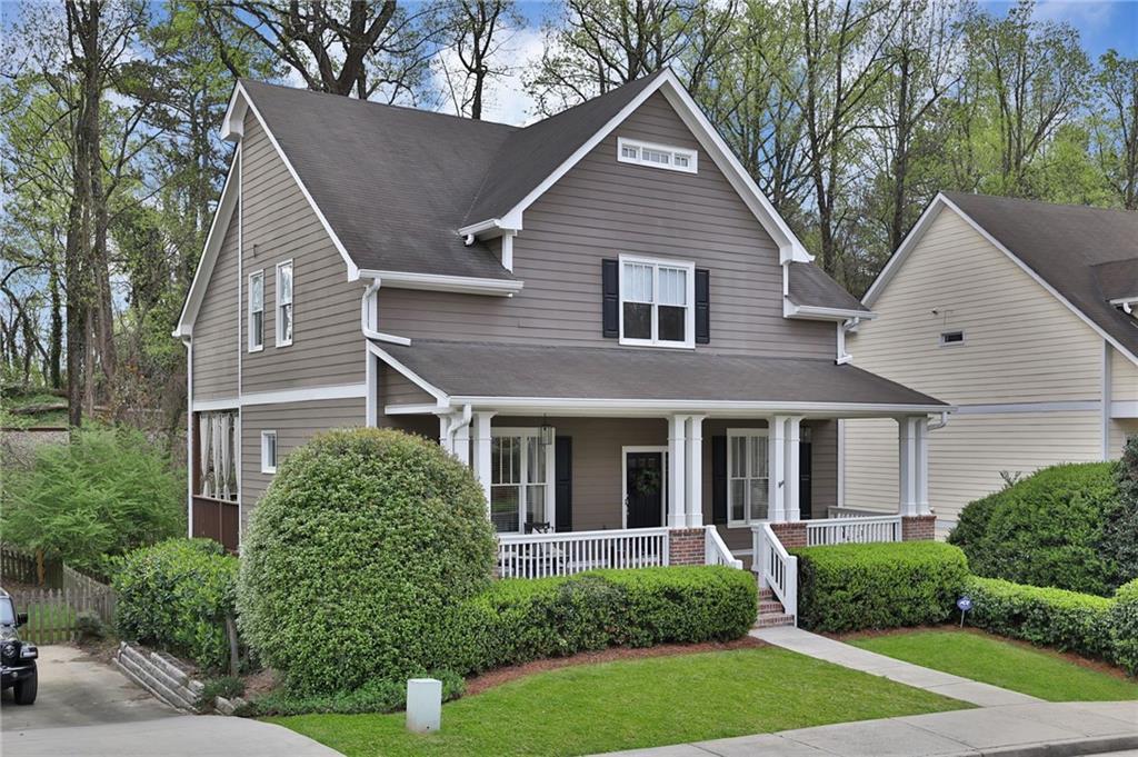 2183 Parkview Run, Atlanta, GA 30318