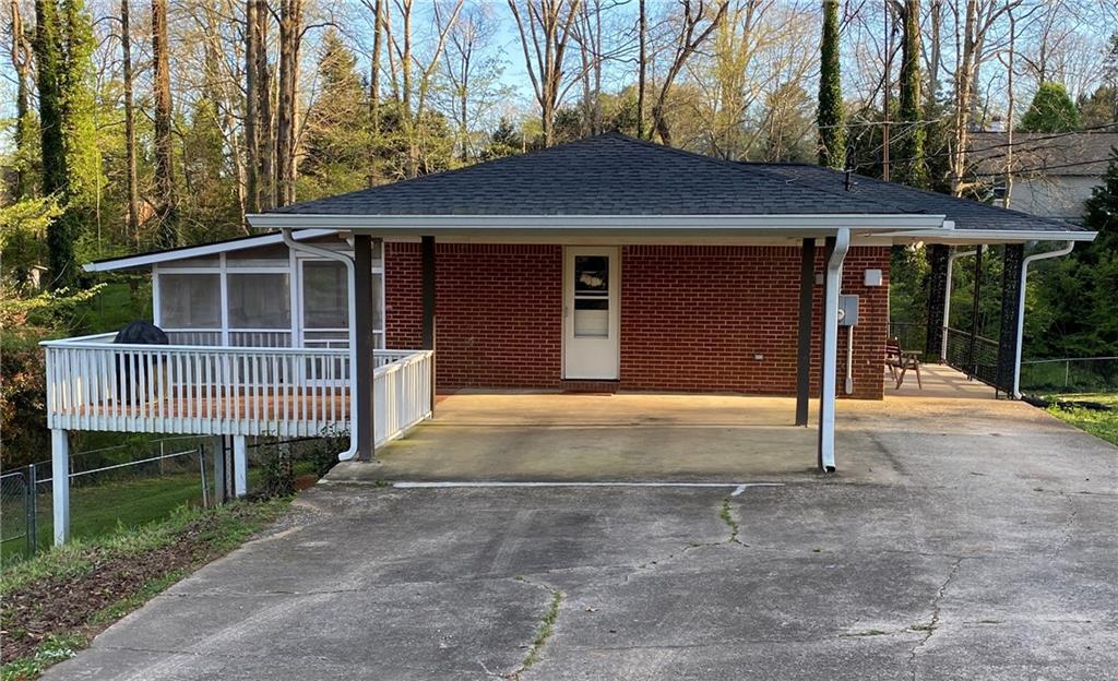 4532 Wahoo Dr., Gainesville, GA 30506