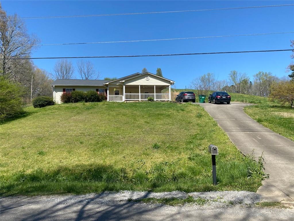 1589 Fairview Rd., Jasper, GA 30143