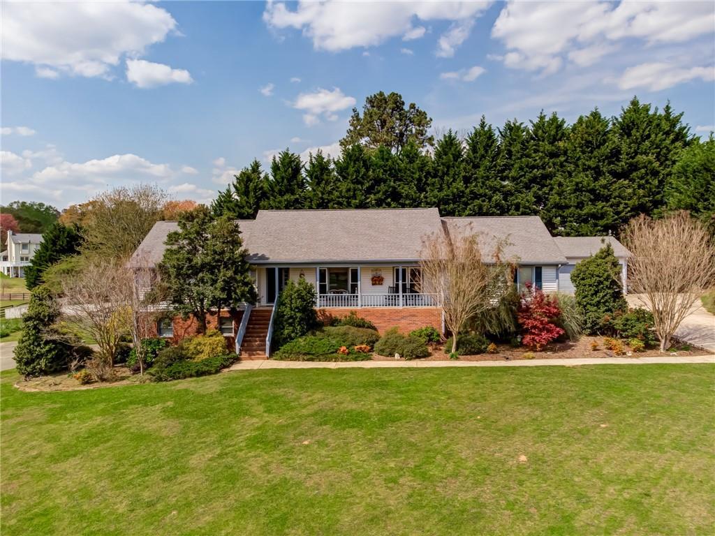 6200 Holland Cove Rd., Cumming, GA 30041