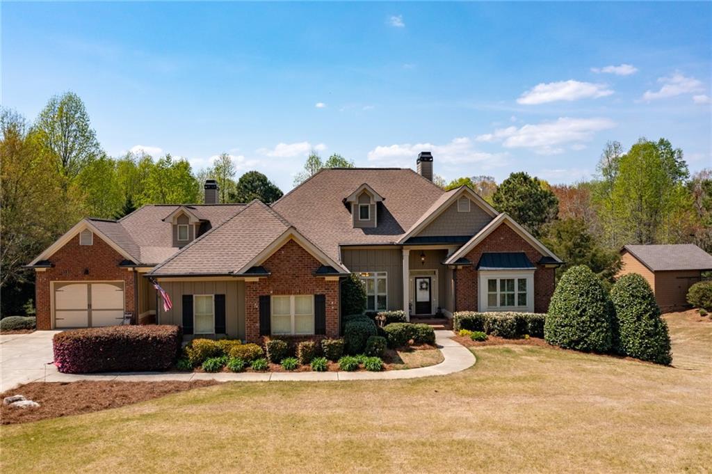 5592 Bogus Rd., Gainesville, GA 30506
