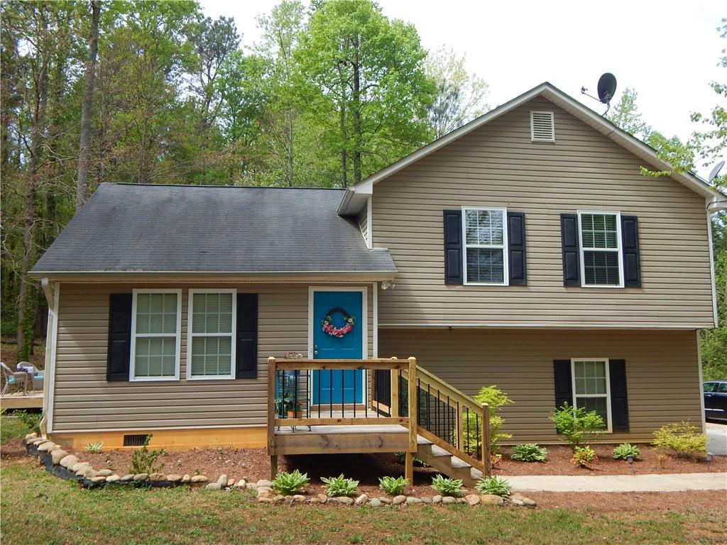 112 Headland Ct., Rockmart, GA 30153