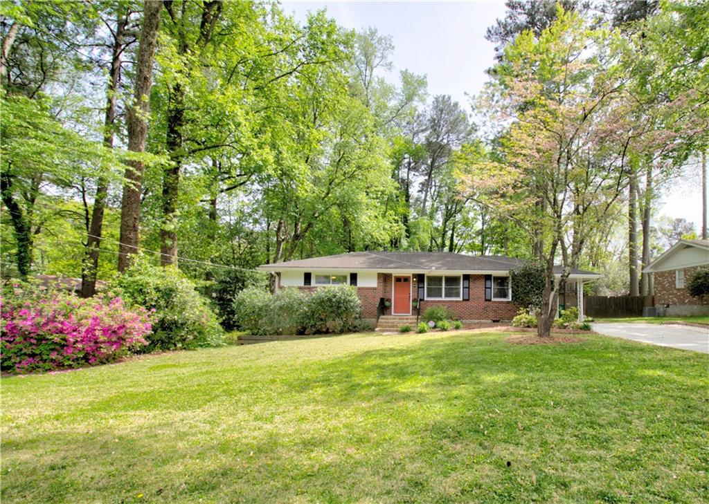 2849 Laurel Ridge Dr., Decatur, GA 30033