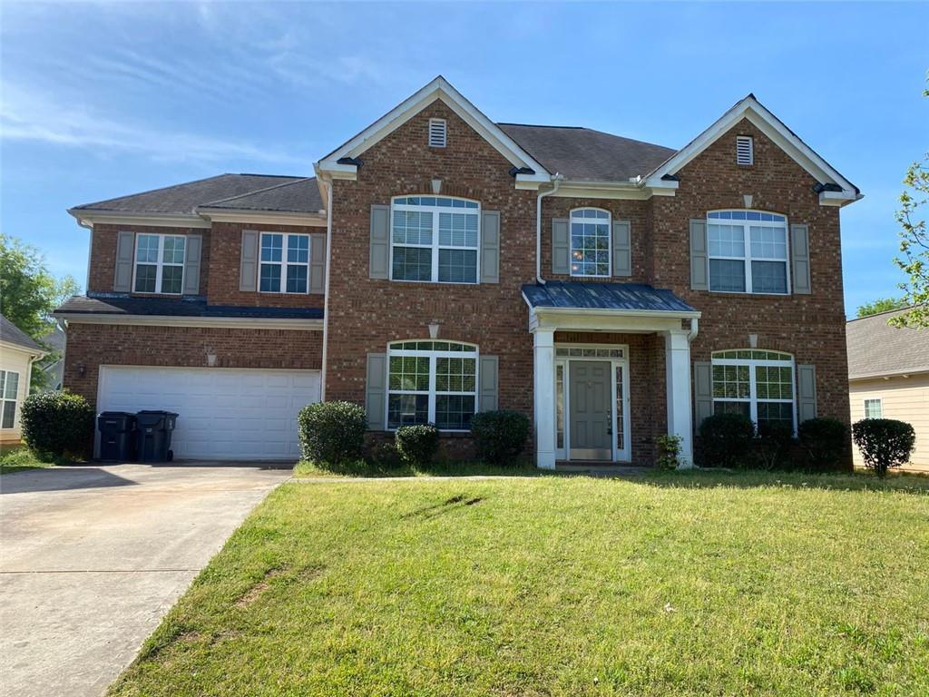 7984 Larksview Dr., Fairburn, GA 30213