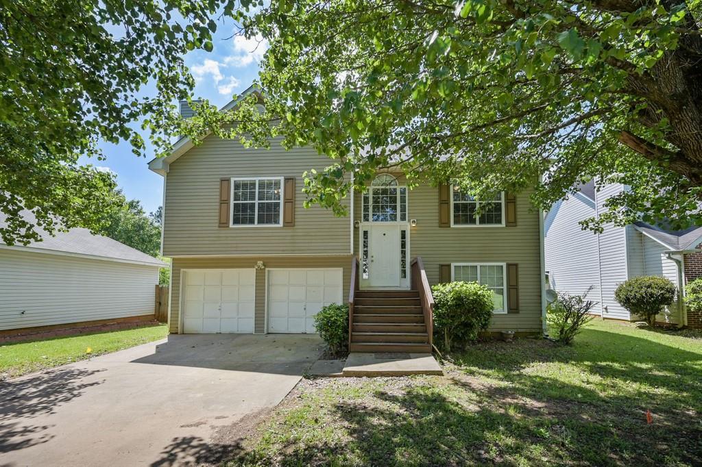 3006 Highland Park Ln., Lithonia, GA 30038